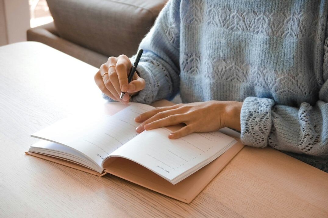 mystery writer planning